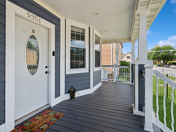 2nd image of 5351 W Foster Ave