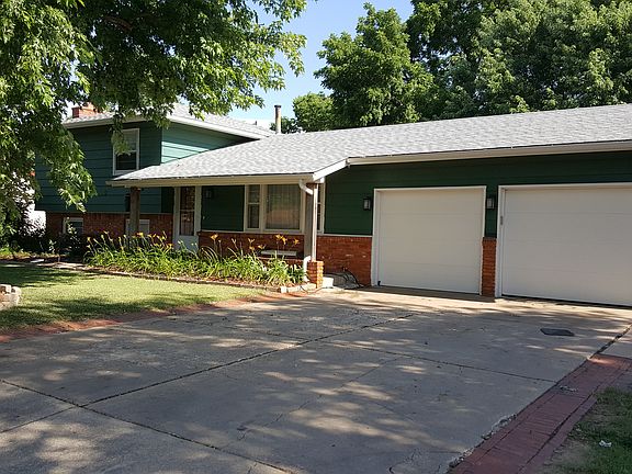 New Garage Doors!