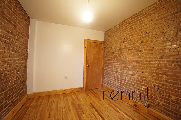 Rented by Rennit Inc. | media 15