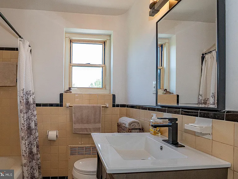 40 Old Lancaster Rd #512 — Photo 27