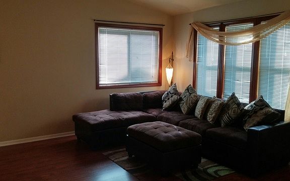 3rd image of 1100 Norwood Ln