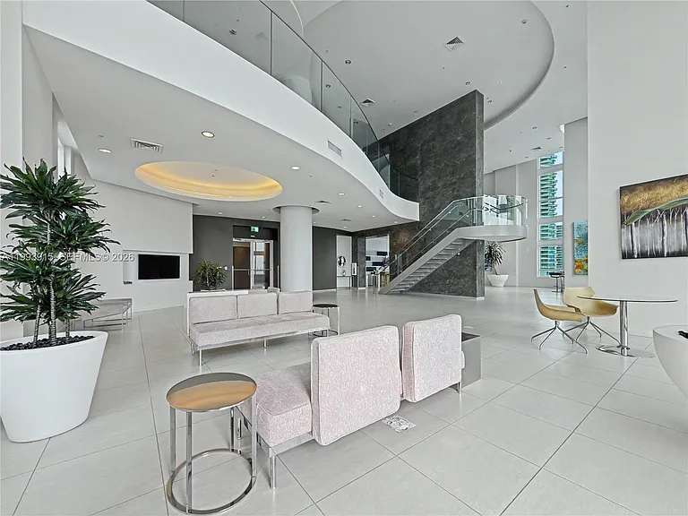 1900 N Bayshore Dr #3811 — Photo 21
