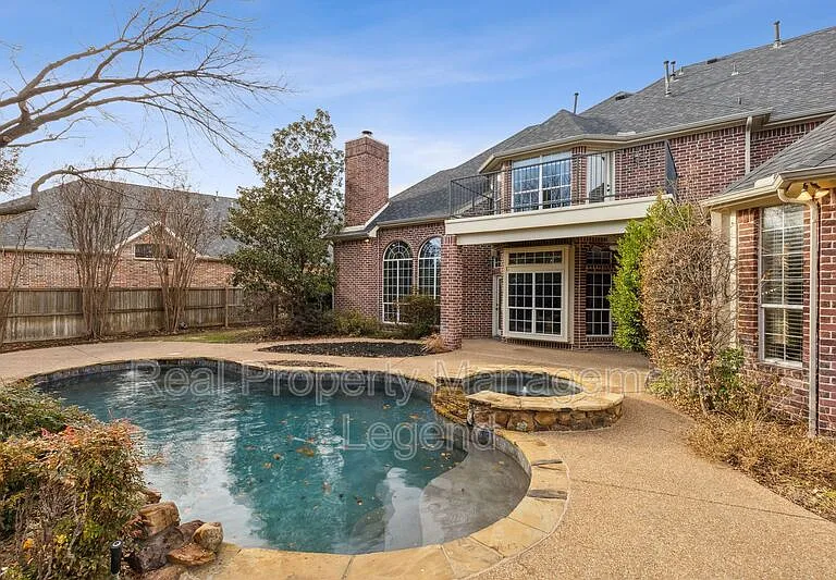 5004 Seville Ln — Photo 37