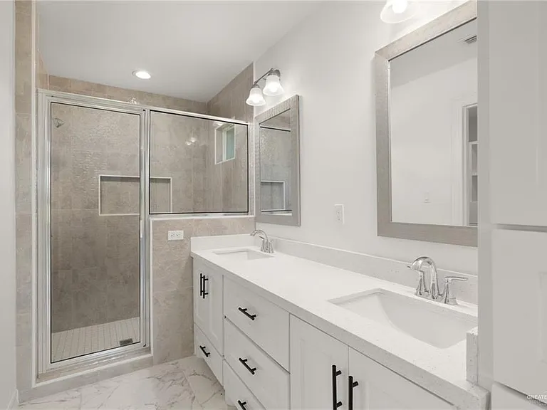 1804 Foxtail St — Photo 7