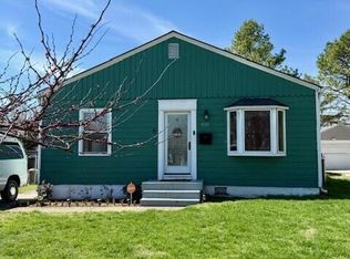 1321 Trinity Park Dr, Louisville, KY 40213