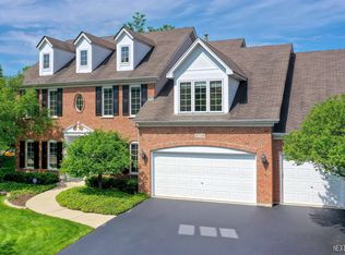 2719 Salix Cir, Naperville, IL 60564