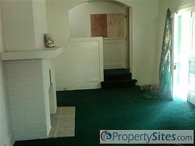 4th image of 1208 Seneca Dr