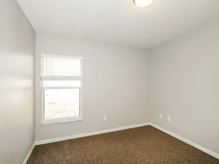 19616 Wyndmill Cir — Photo 14