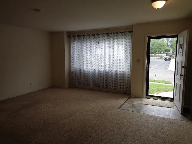 907 Bricker Blvd — Photo 15