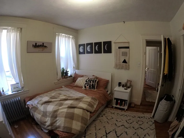 241 Freeman St #1E — Photo 6