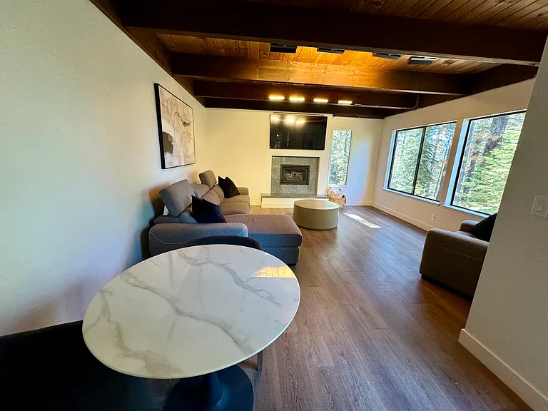 1588 Skyline Dr — Photo 19