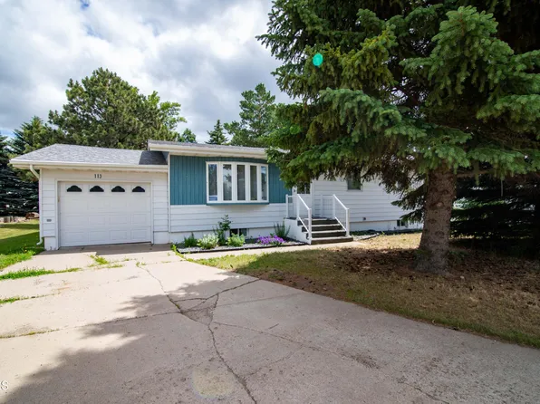 113 2nd St N, New Salem, ND 58563