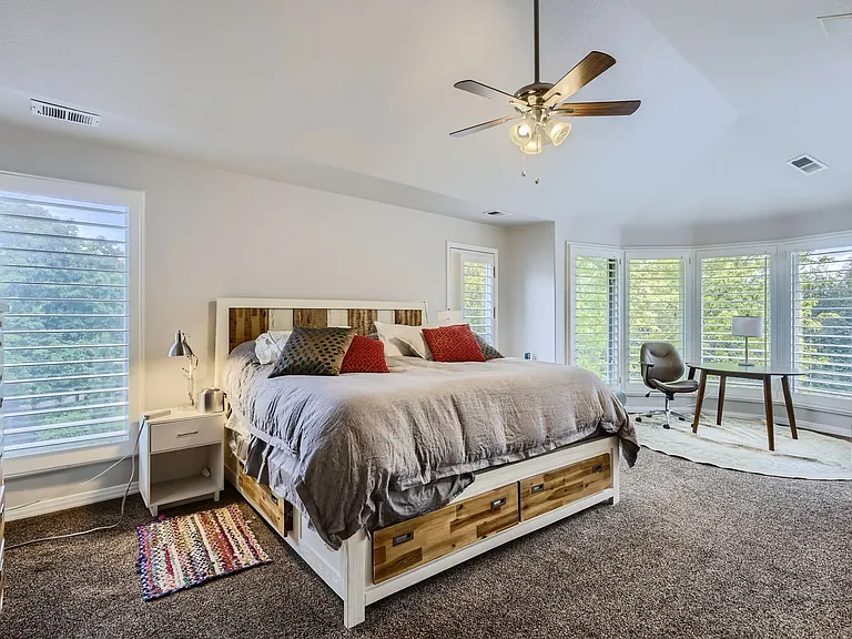 7215 Spring Creek Cir — Photo 13