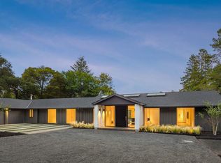 225 Robin Rd, Hillsborough, CA 94010