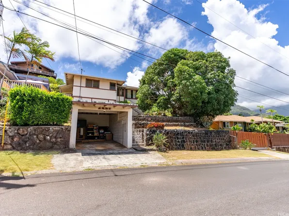 1227 Mowai St, Kailua, HI 96734