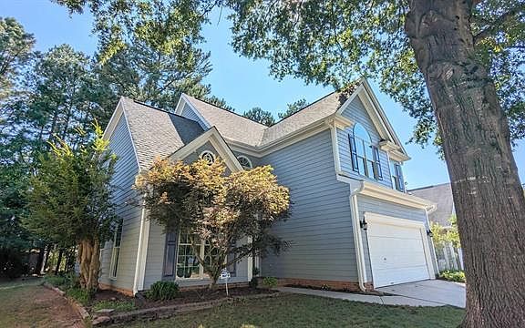 3rd image of 115 Selsey Dr