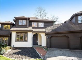 10 Cotswold Dr, North Salem, NY 10560