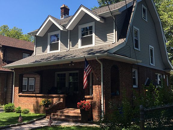 2nd image of 266 Leonia Ave