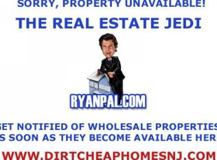 824 Alps Rd, Wayne, NJ 07470