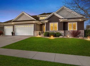 1945 Timber Wolf Dr, North Liberty, IA