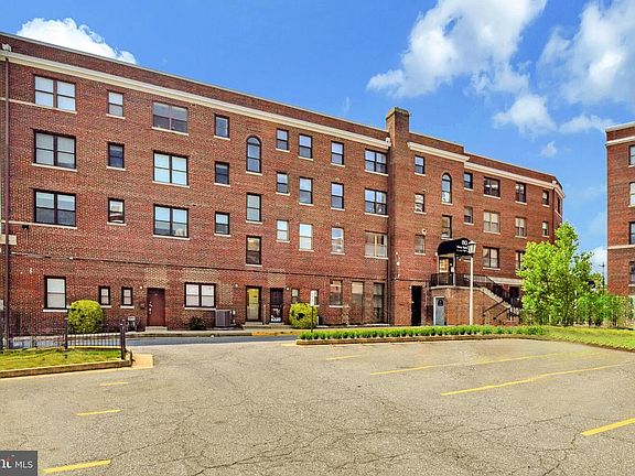 5th image of 80 New York Ave NW APT 303