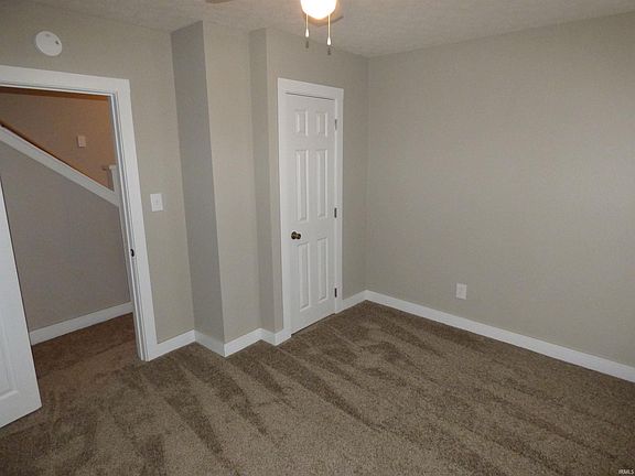 5th image of 304 E Green St