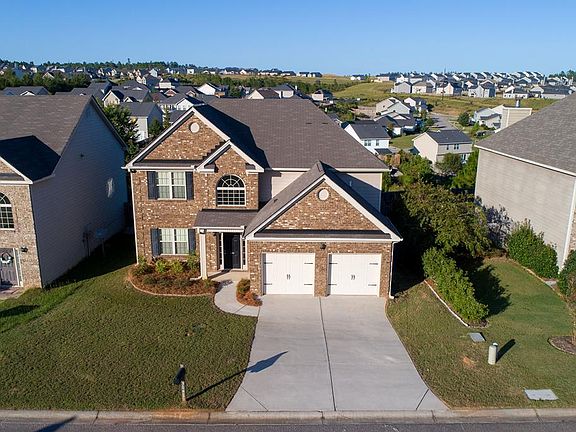 3rd image of 3041 Rockwell Ct