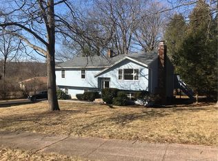 30 Oxford Rd, Hamden, CT 06514