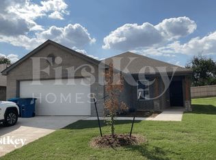 421 Kale Rd, Tuttle, OK 73089