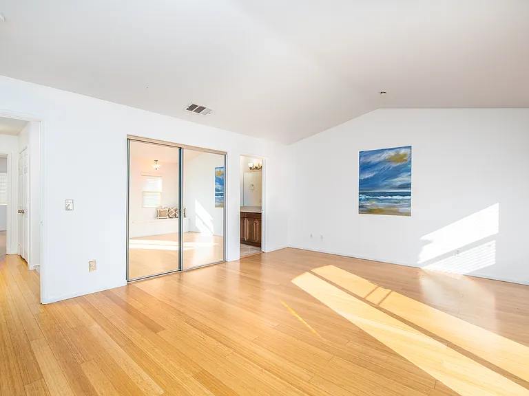 11547 Magnolia Ave #1102 — Photo 11