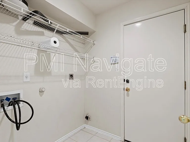 827 Visor Dr — Photo 15