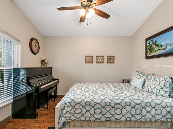 4th image of 3818 Sunward Dr