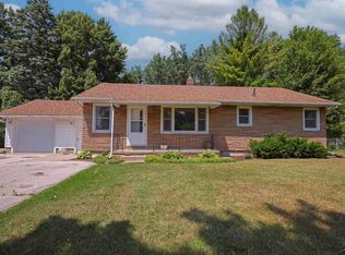 1944 W Midland Rd, Auburn, MI 48611