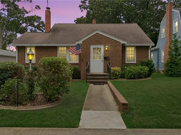91 Alleghany Rd, Hampton, VA 23661