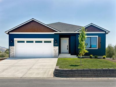 120 Oak Valley Dr, Talent, OR, 97540