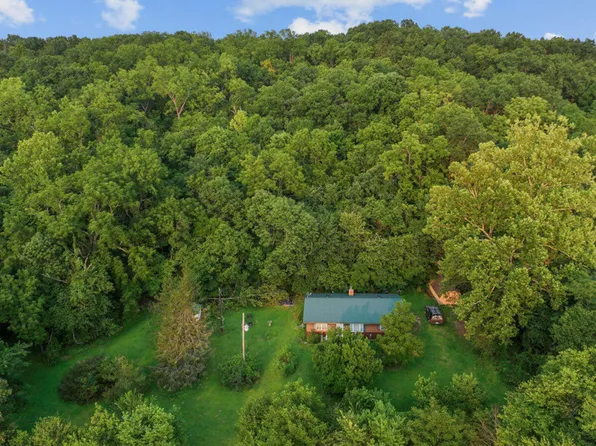 21999 Parrot Road, Neosho, MO 64850