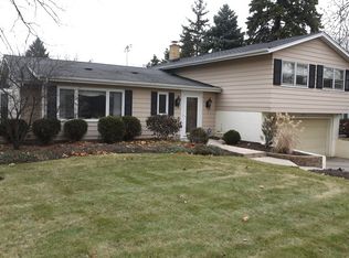 539 E Chicago Ave, Hinsdale, IL 60521