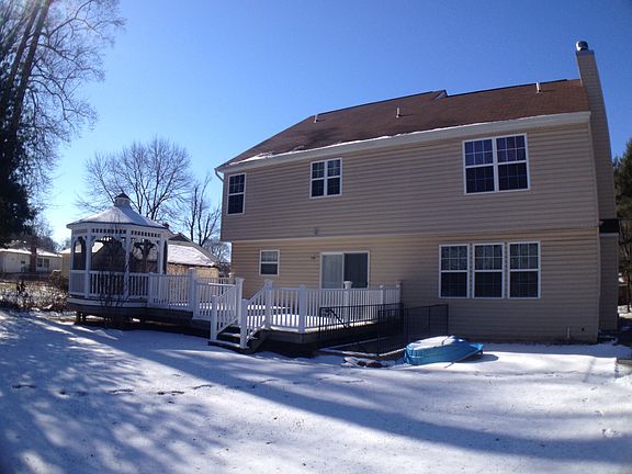 Rear Exterior_02262015