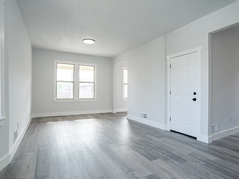 6194 Hecla St — Photo 13