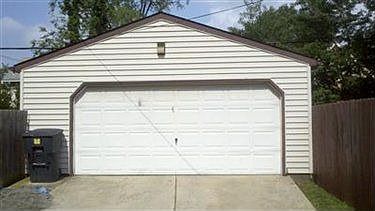 3rd image of 780 Kenilworth Ave SE