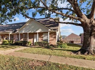 1926 Hollylake Cir, Tyler, TX 75703