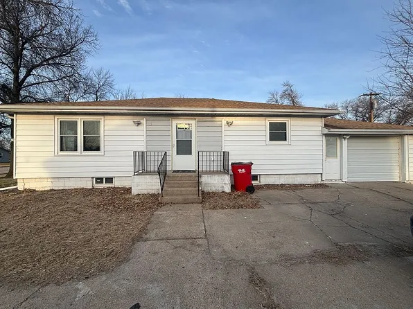 208 W Fillmore Ave, De Witt, NE 68341