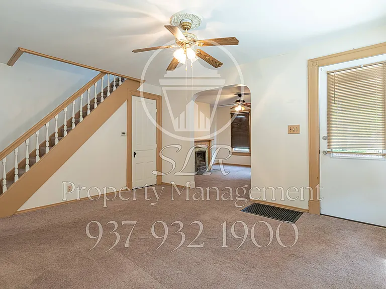 31 Erie Ave — Photo 5