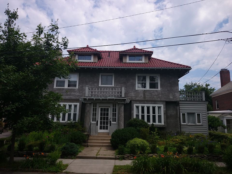 2nd image of 27 Elba St