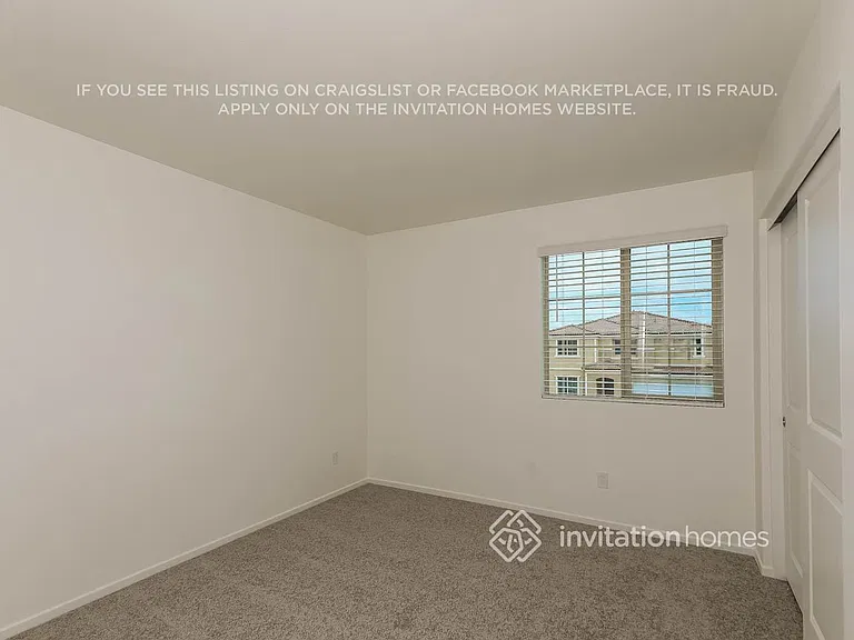 25032 Breccia Way — Photo 13