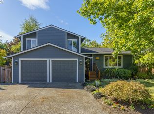 12634 SE Majestic Ln, Happy Valley, OR 97086