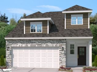 16 Gervais Cir, Greenville, SC 29607