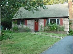 1st image of 565 Birch Hollow Dr