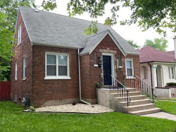 13819 S State St, Riverdale, IL 60827