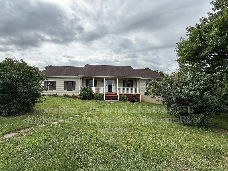 1st image of 15795 Montresor Rd